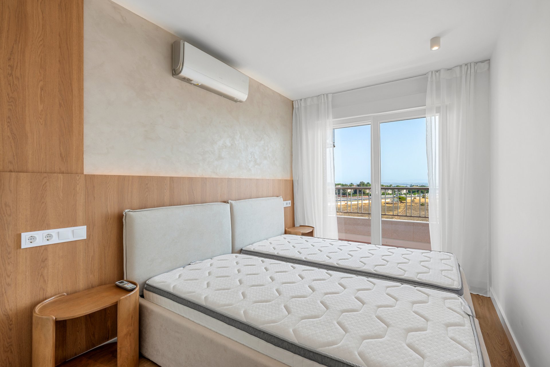 Revente - Attique -
Punta Prima - Costa Blanca