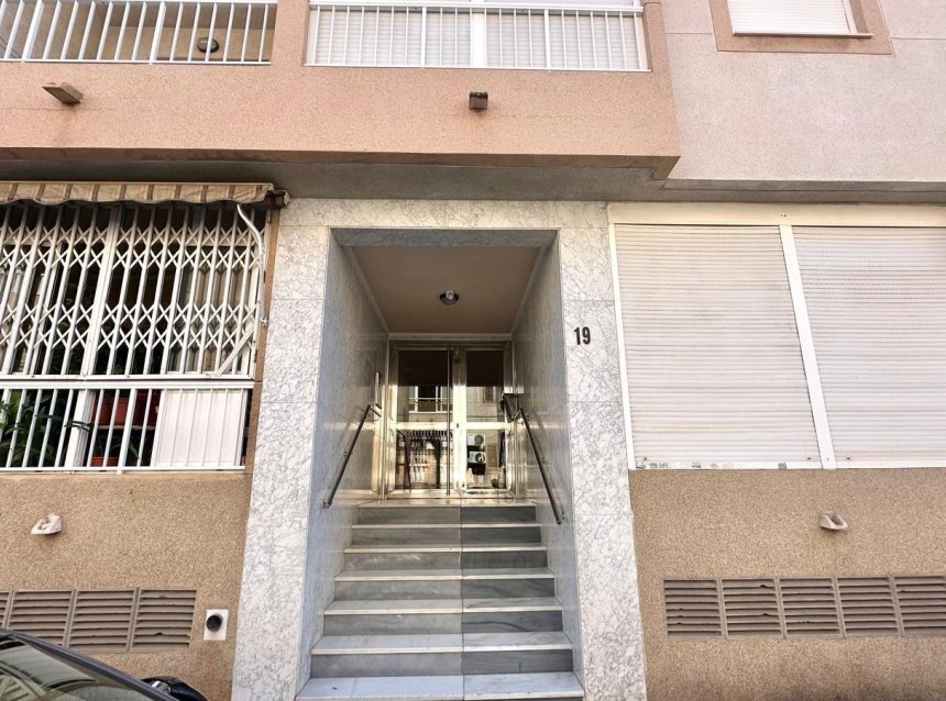 Revente - Attique -
Torrevieja - Acequion