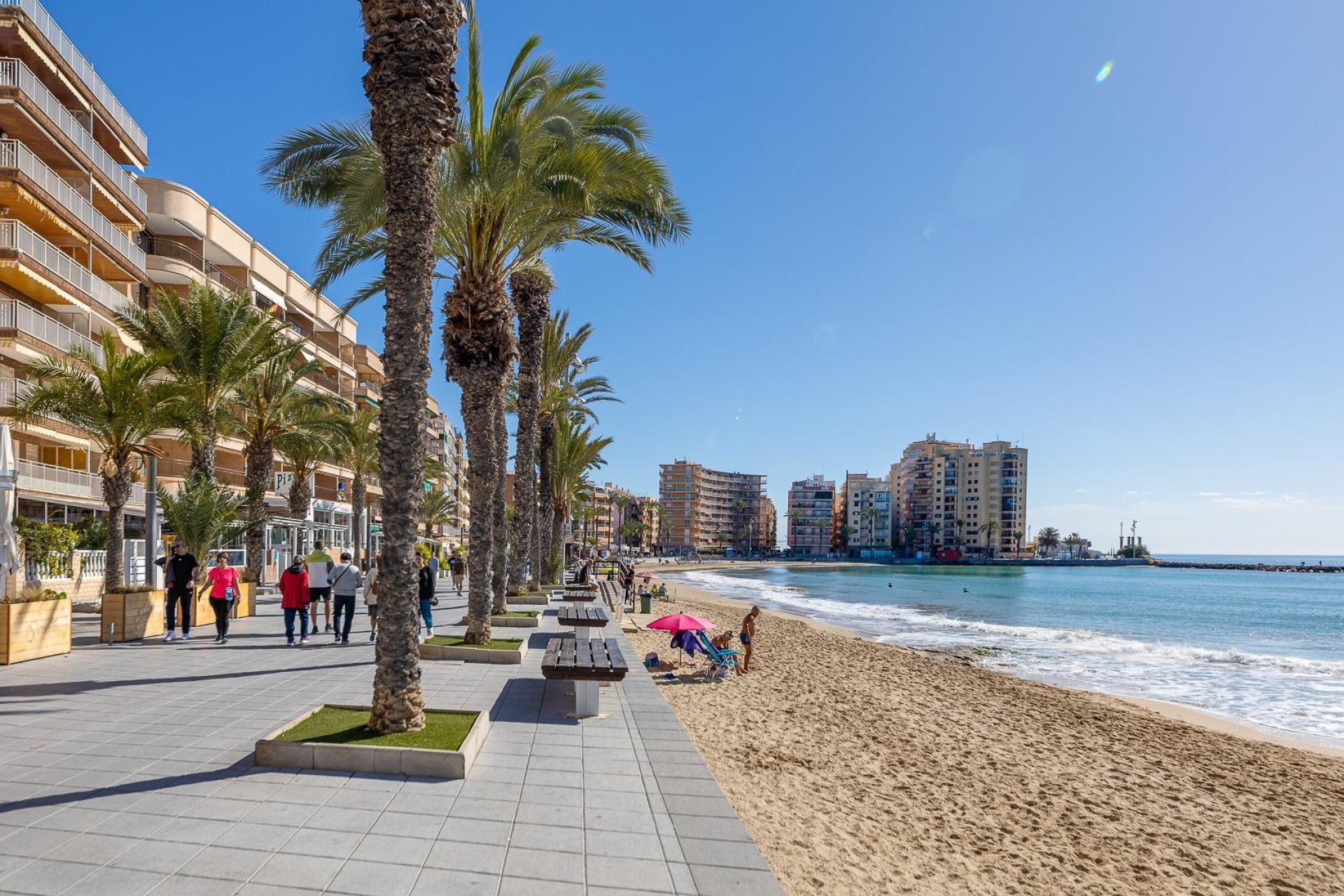 Revente - Attique -
Torrevieja - Centro