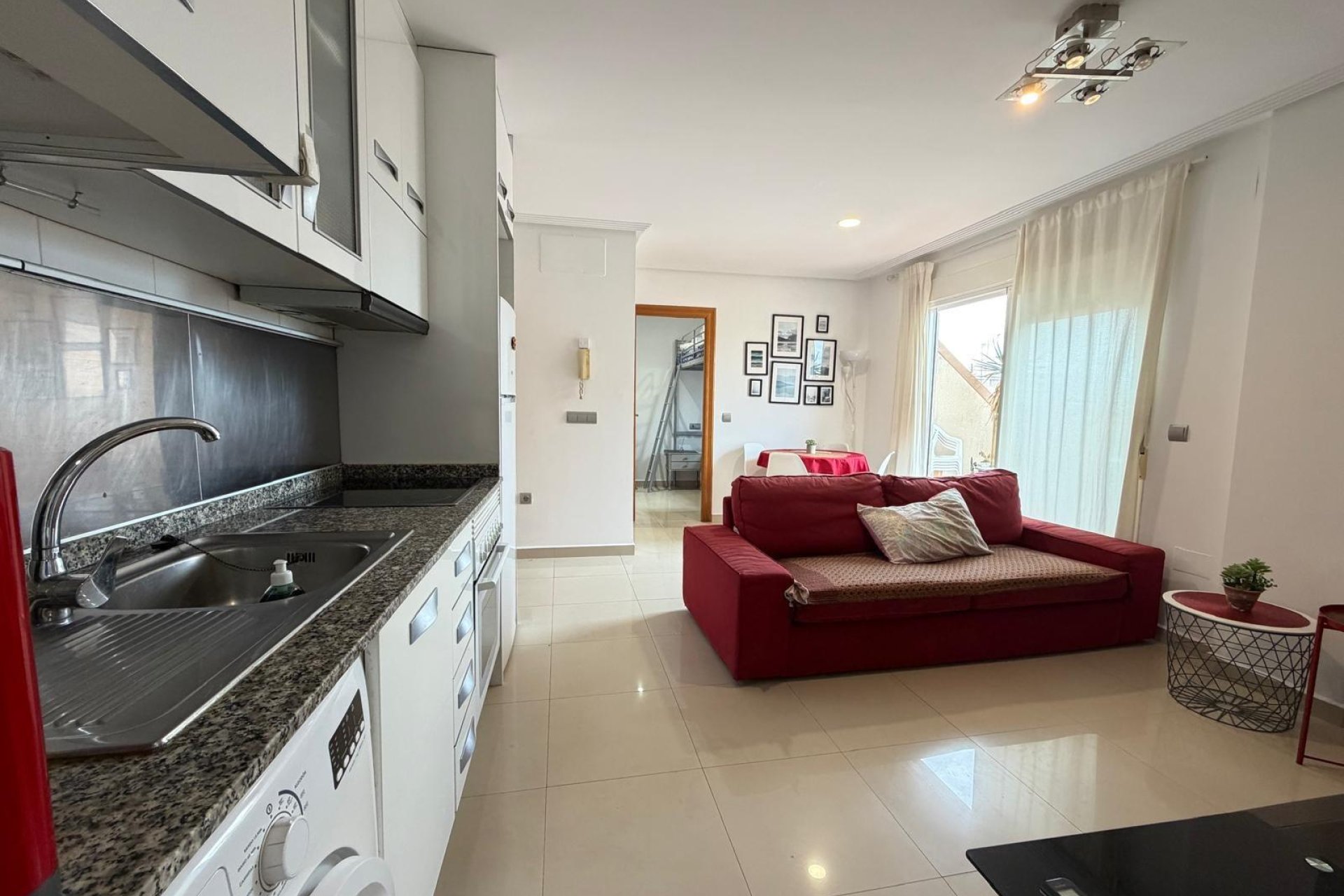 Revente - Attique -
Torrevieja - Centro