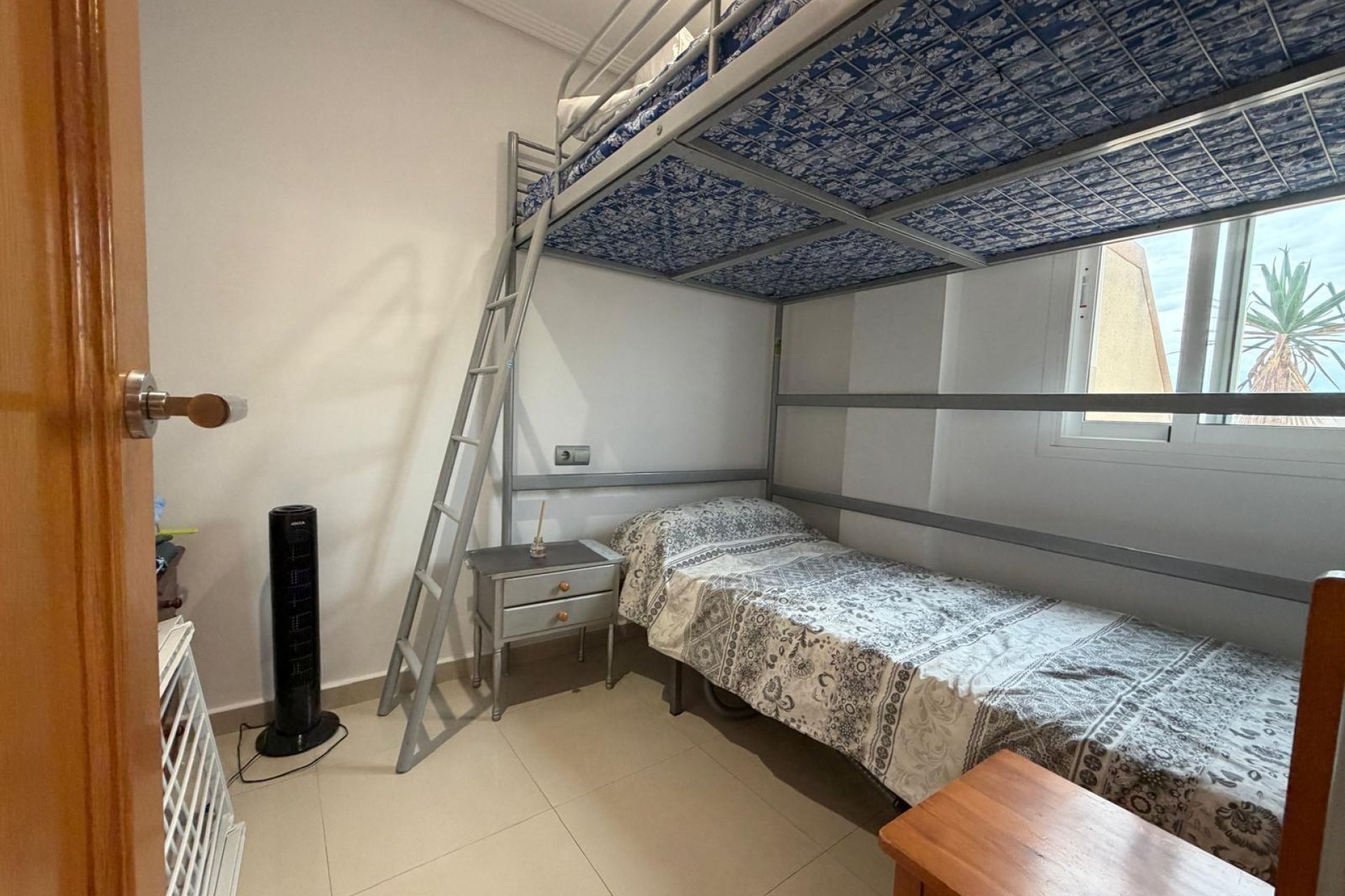 Revente - Attique -
Torrevieja - Centro