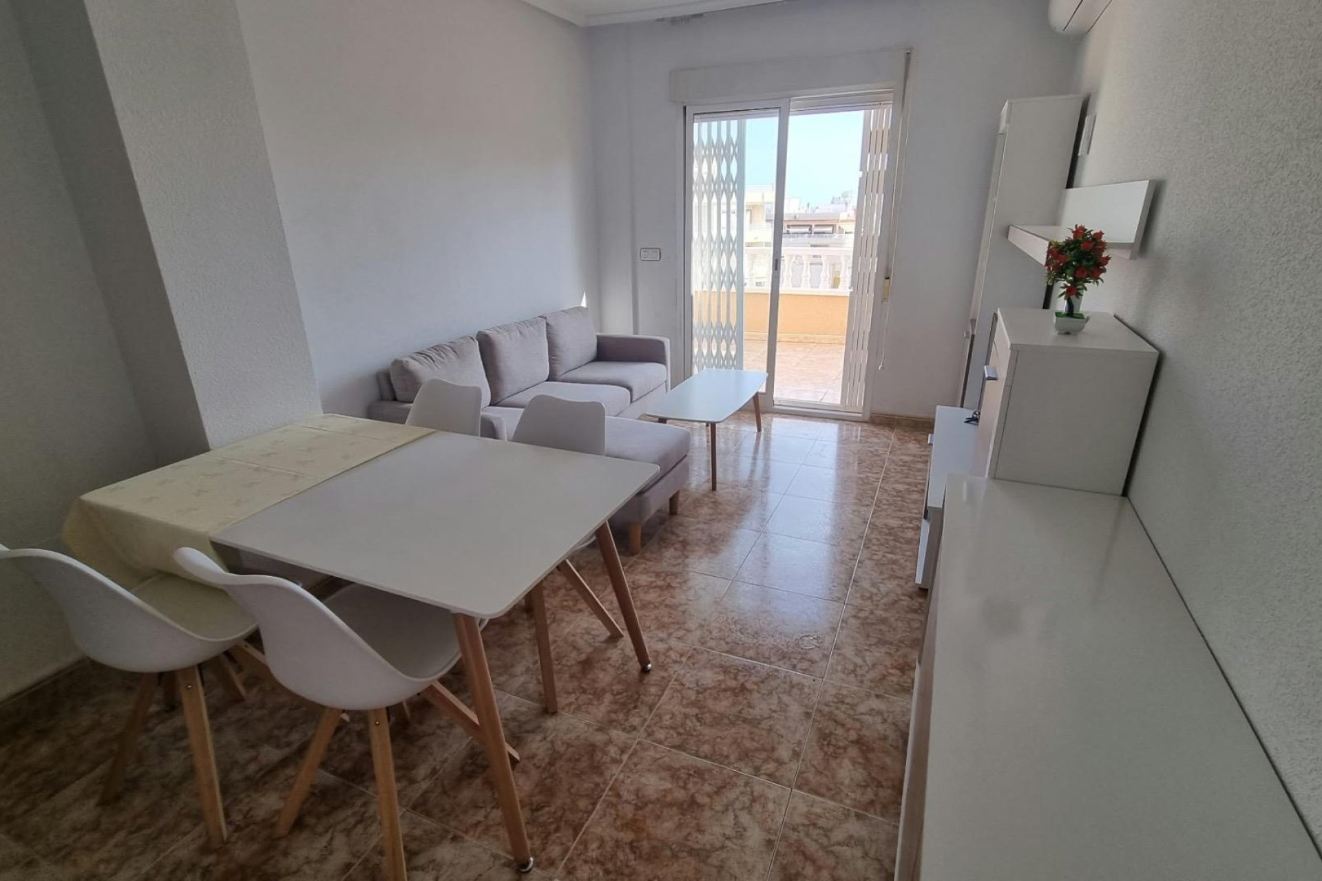 Revente - Attique -
Torrevieja - Centro