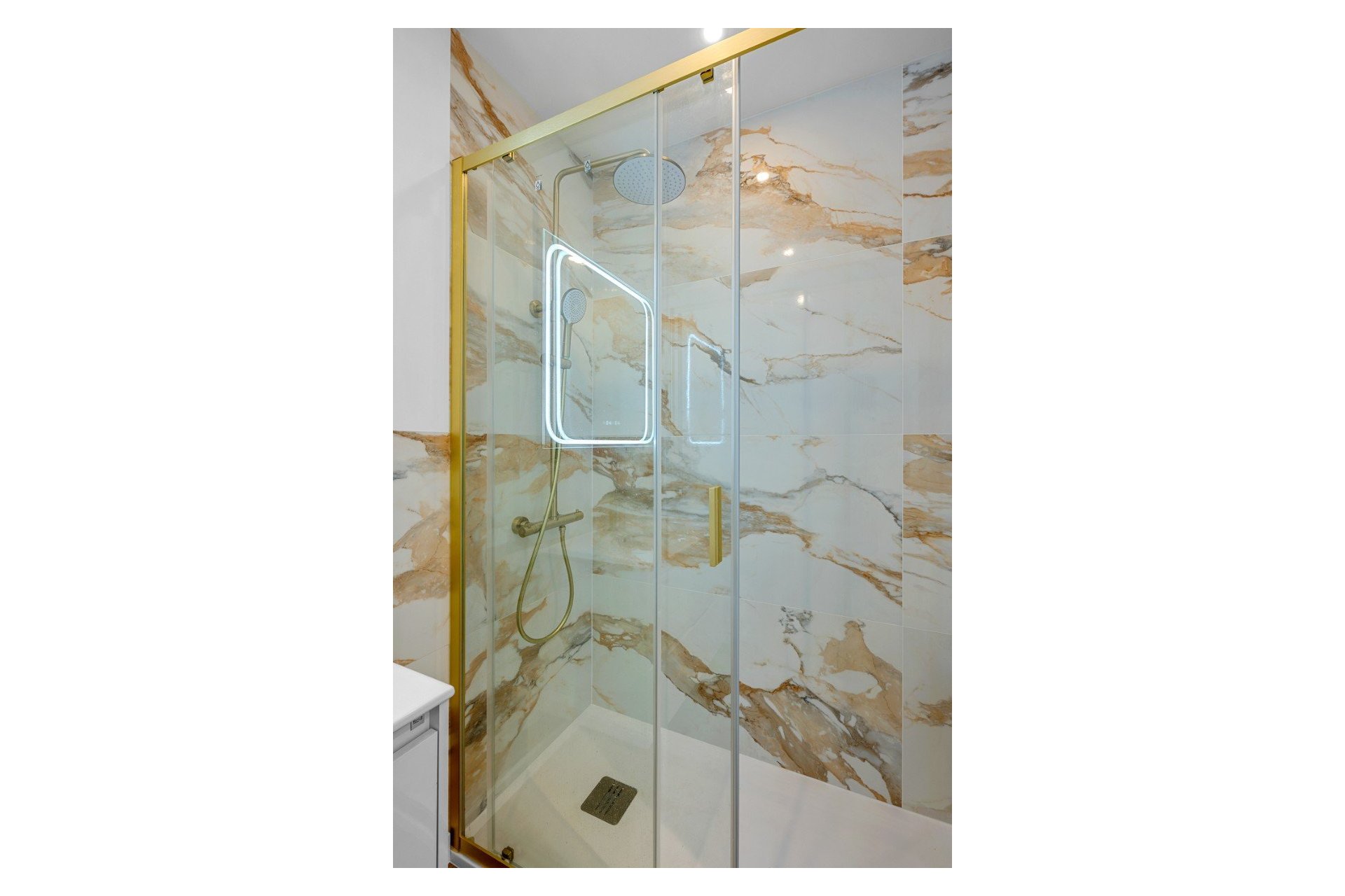 Revente - Attique -
Torrevieja - Costa Blanca