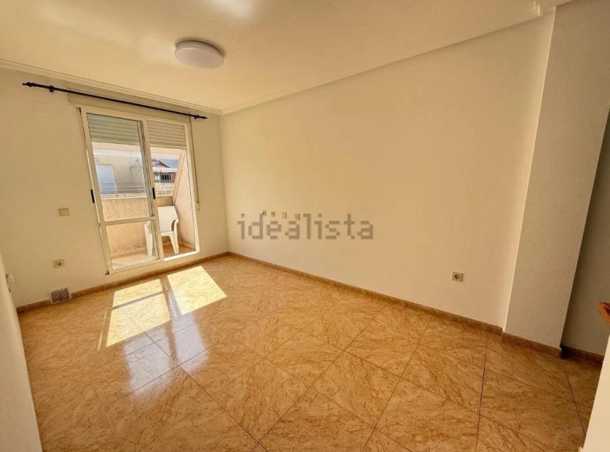 Revente - Attique -
Torrevieja - El Molino