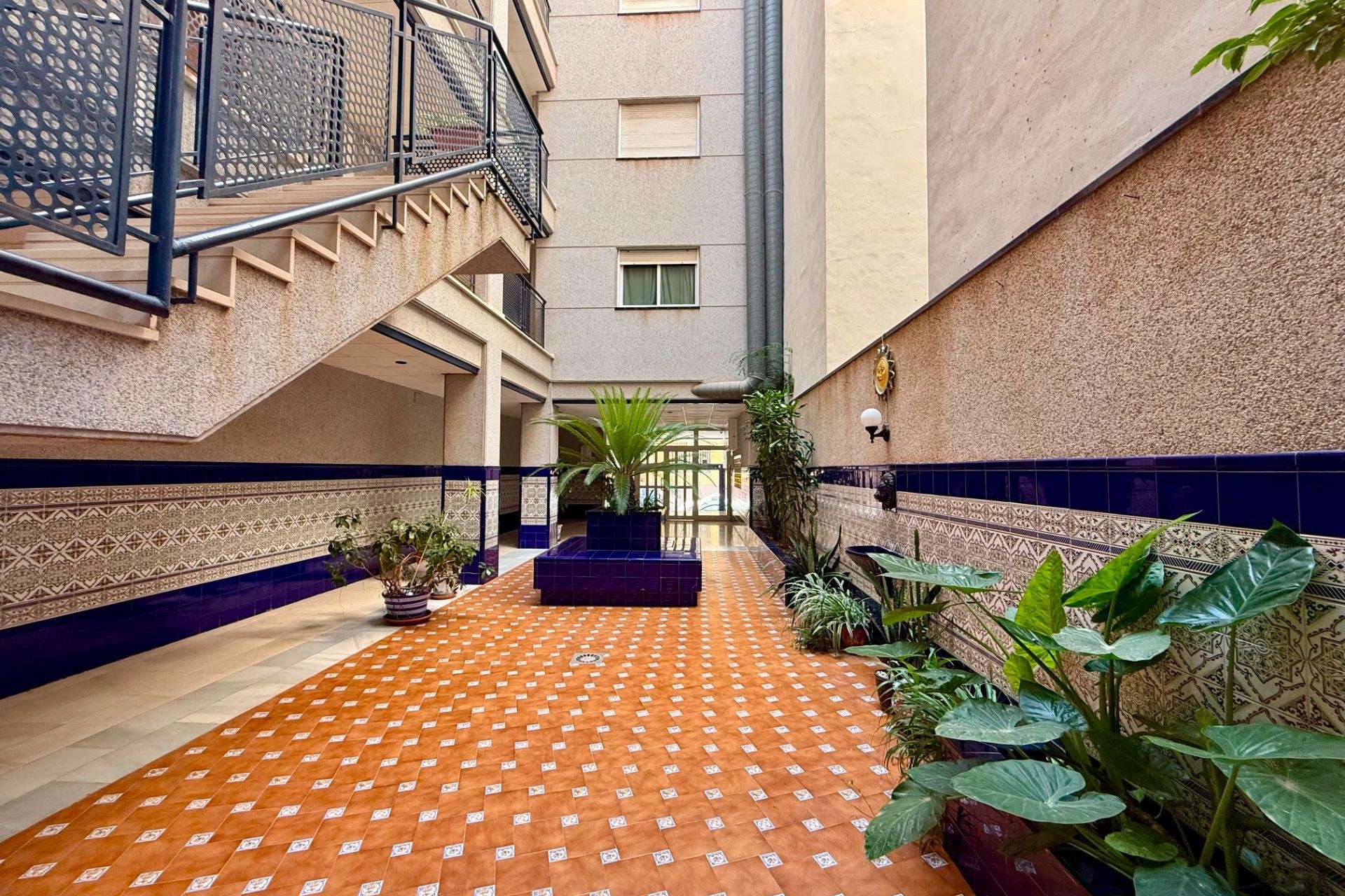 Revente - Attique -
Torrevieja - Habaneras