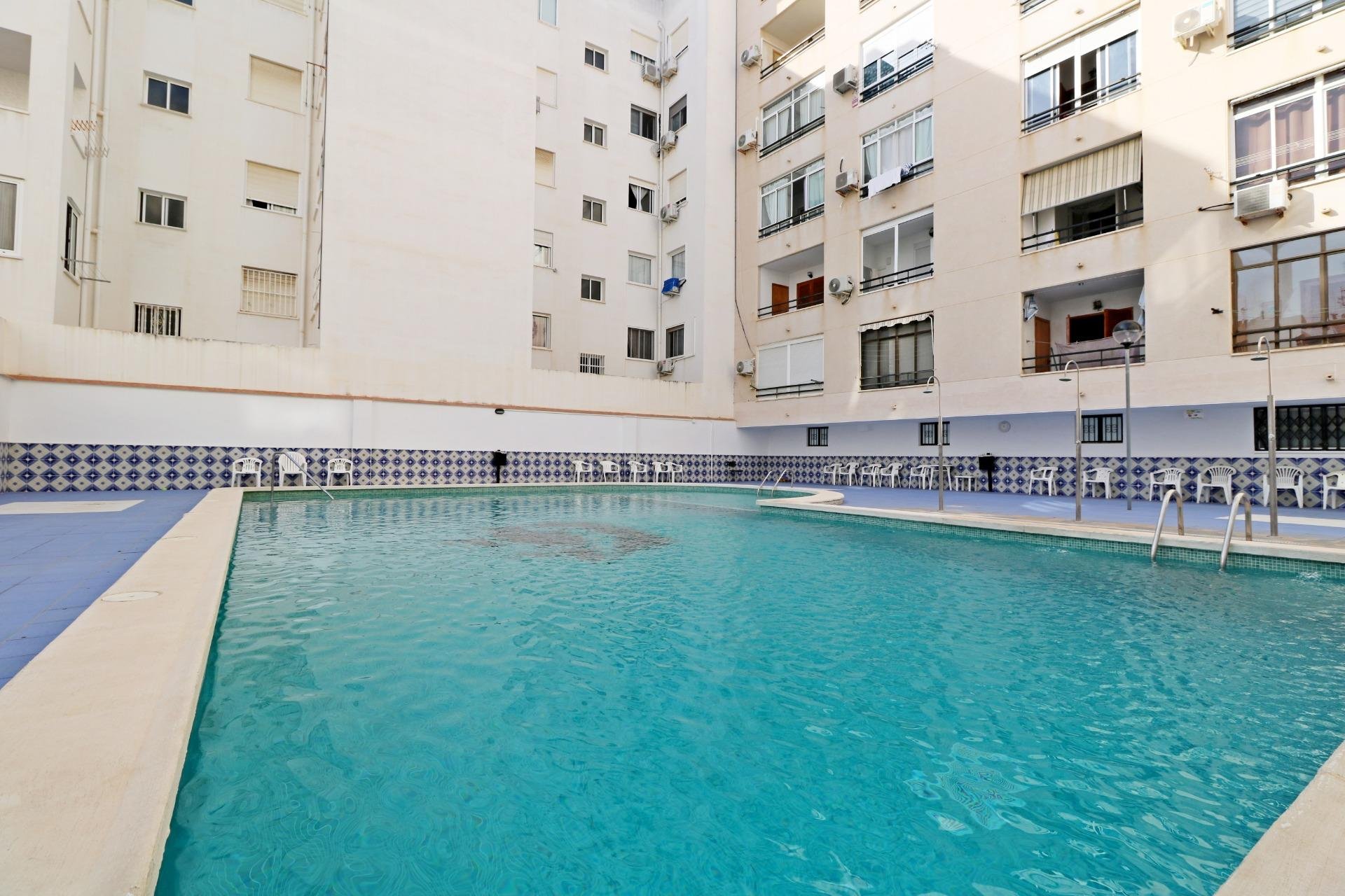 Revente - Attique -
Torrevieja - Habaneras