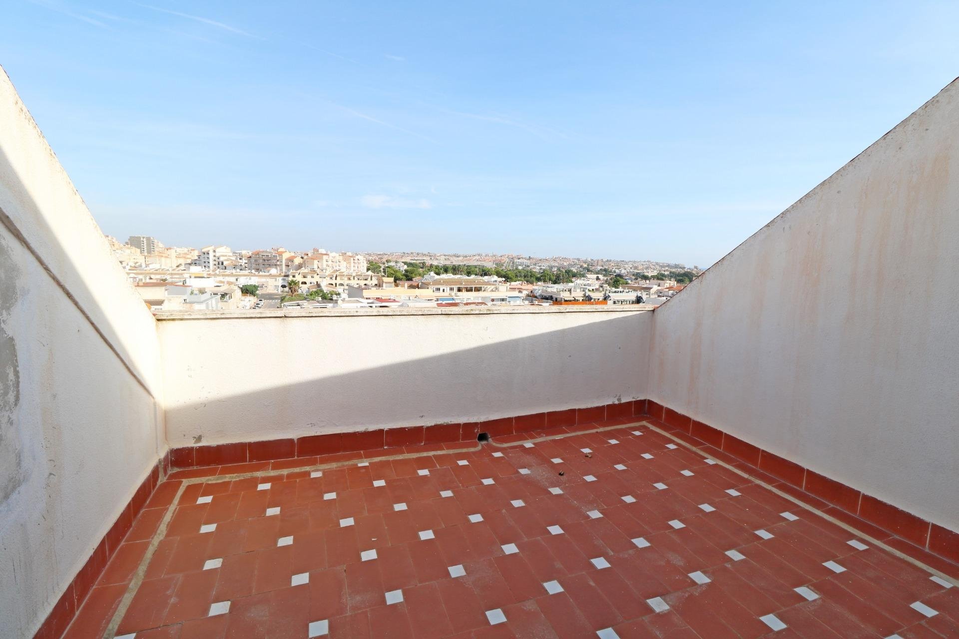 Revente - Attique -
Torrevieja - Habaneras