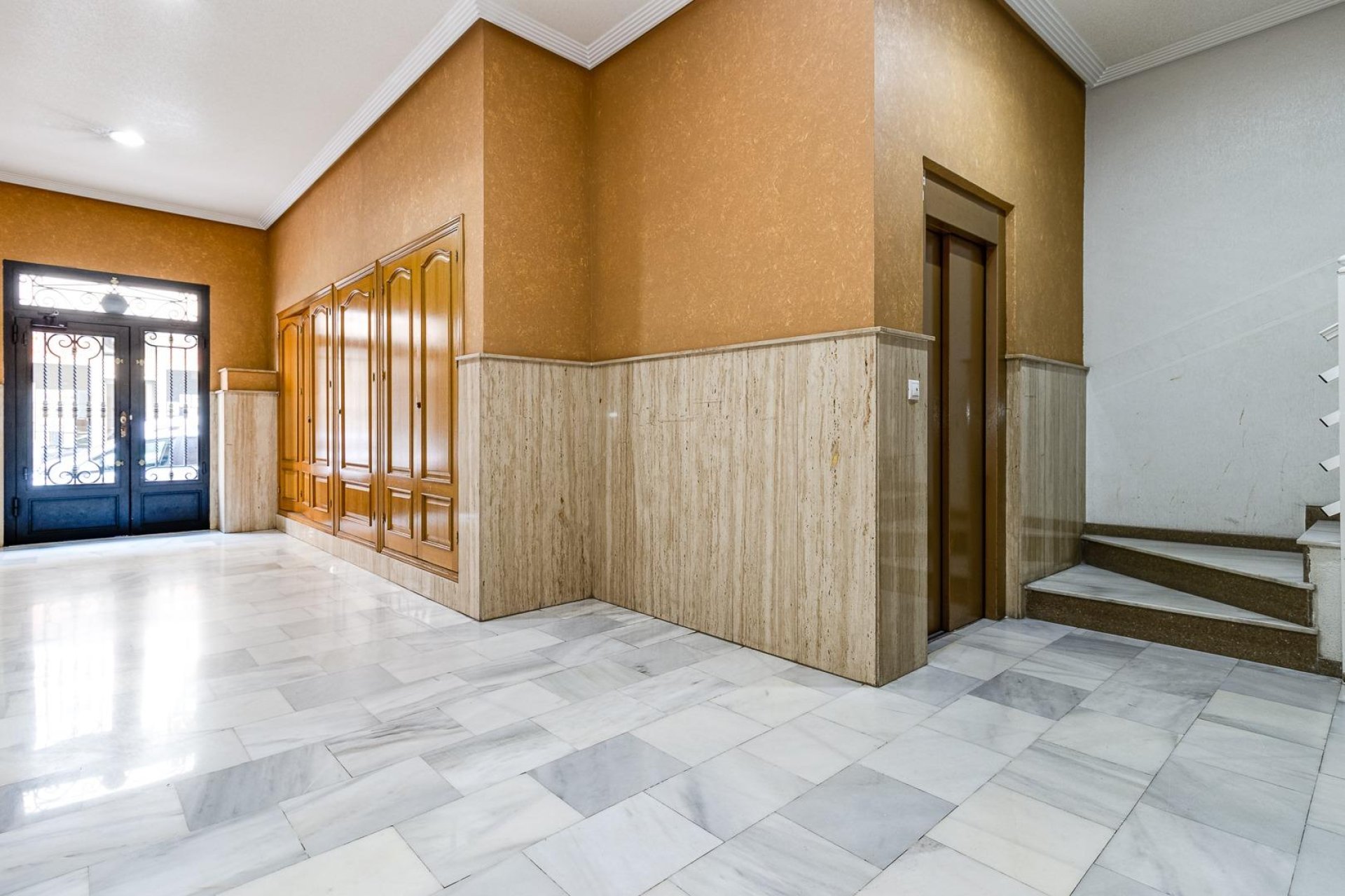 Revente - Attique -
Torrevieja - Paseo Maritimo