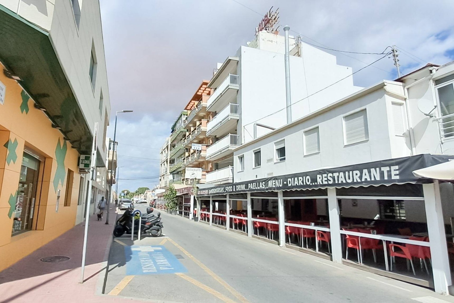 Revente - Attique -
Torrevieja - Playa De Los Naufragos