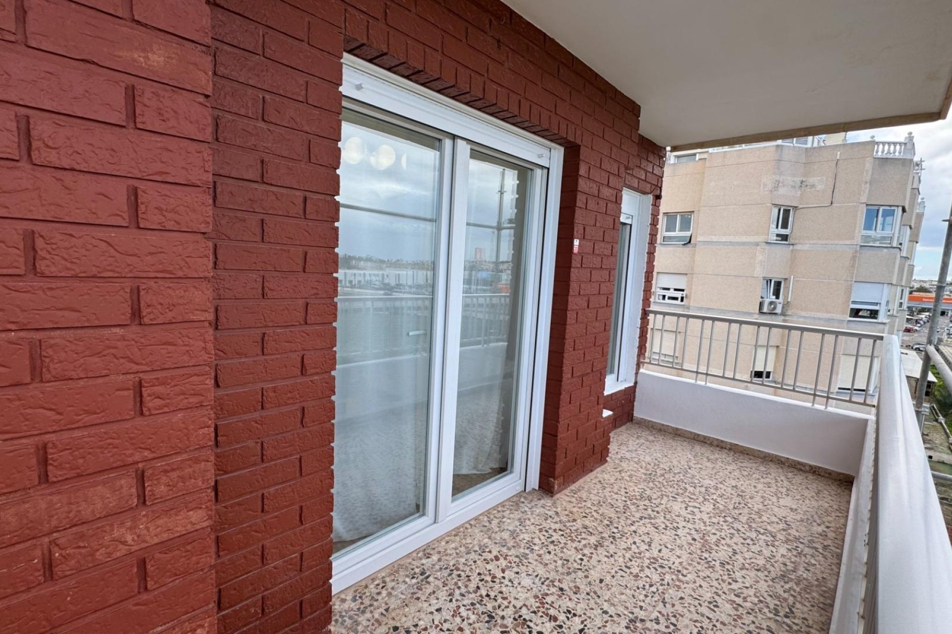 Revente - Attique -
Torrevieja - Punta Prima