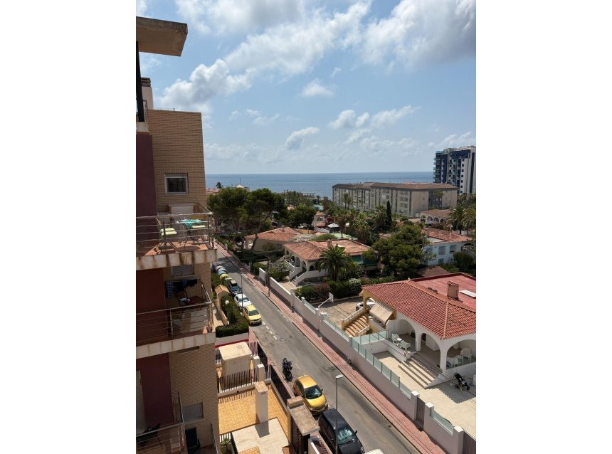 Revente - Attique -
Torrevieja - Punta Prima