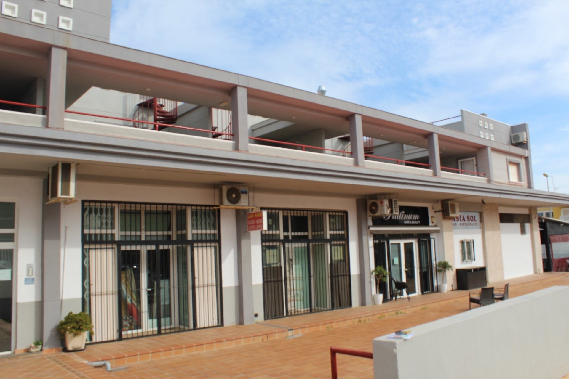 Revente - Attique -
Villamartin - Costa Blanca