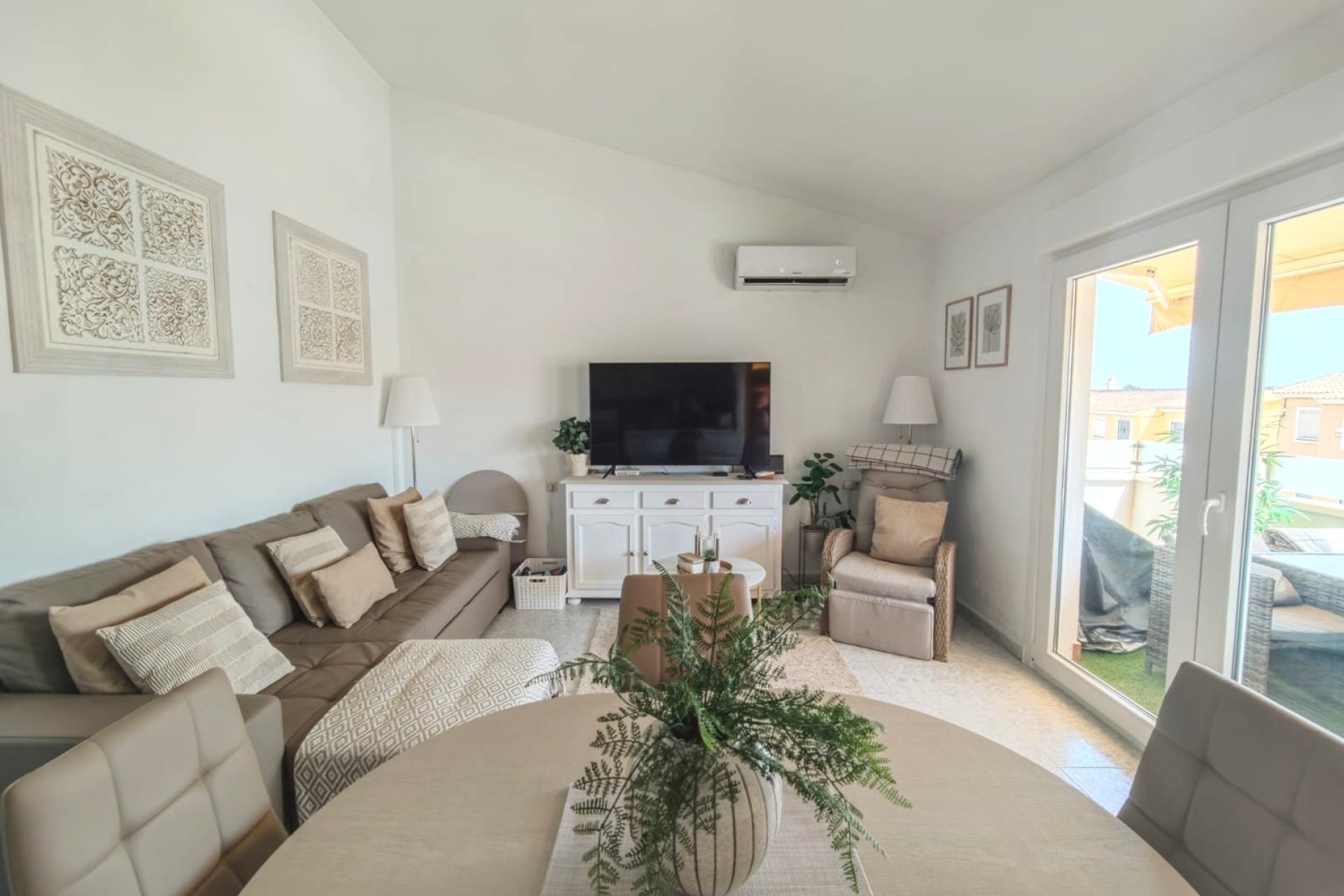 Revente - Attique -
Villamartin - Costa Blanca