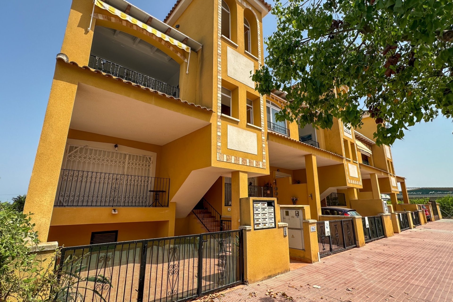 Revente - Bungalow -
Daya Nueva - Costa Blanca
