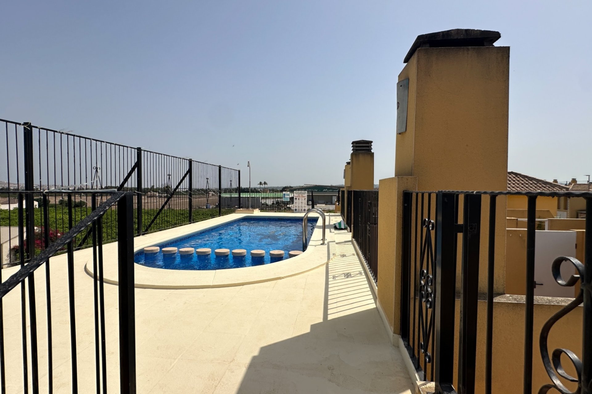 Revente - Bungalow -
Daya Nueva - Costa Blanca