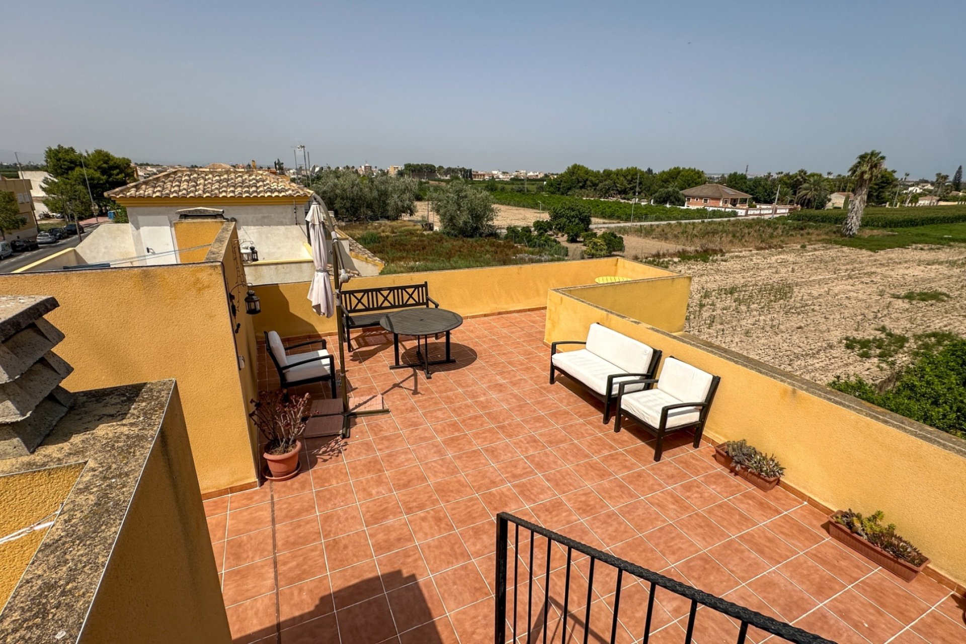 Revente - Bungalow -
Daya Nueva - Costa Blanca