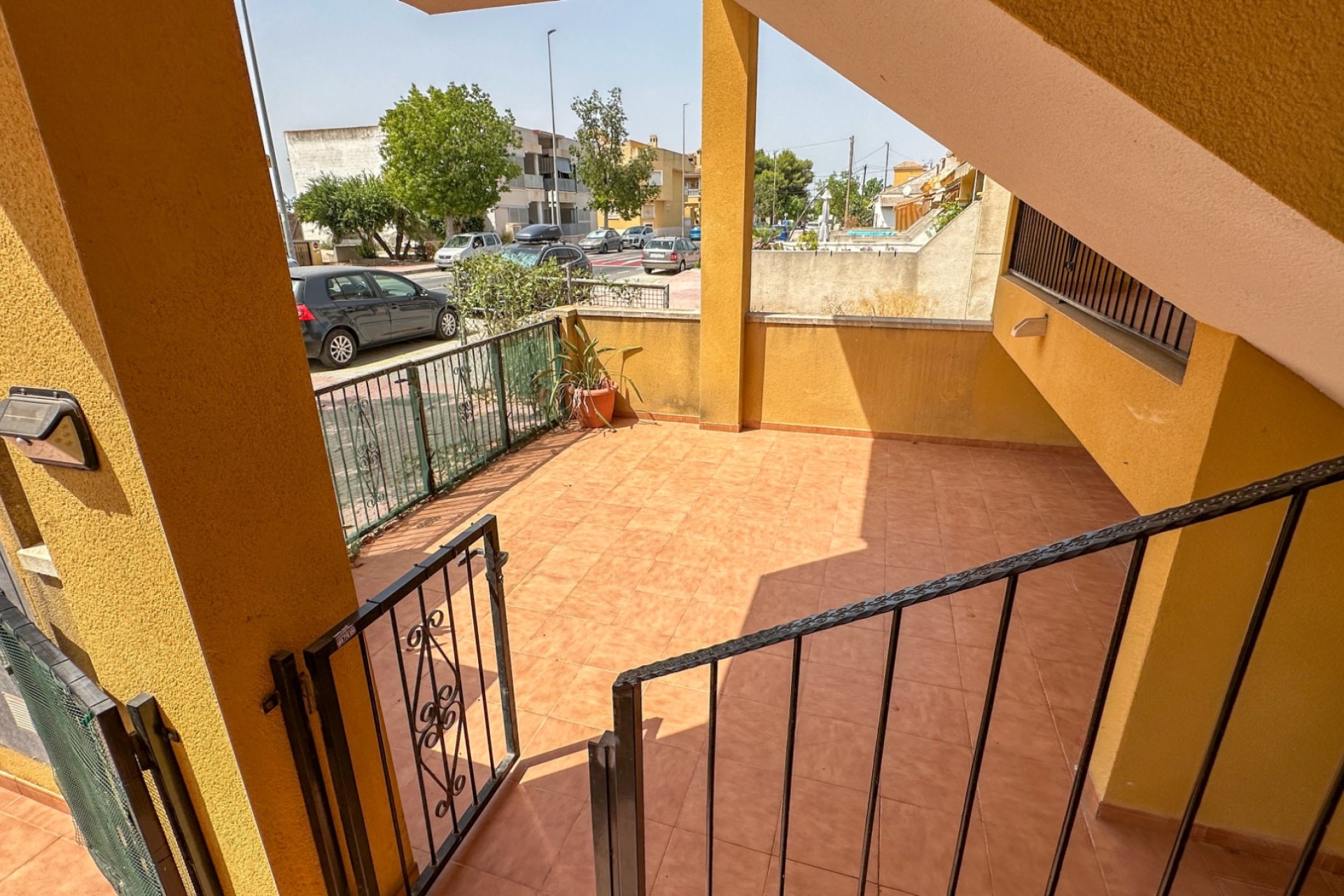 Revente - Bungalow -
Daya Nueva - Costa Blanca