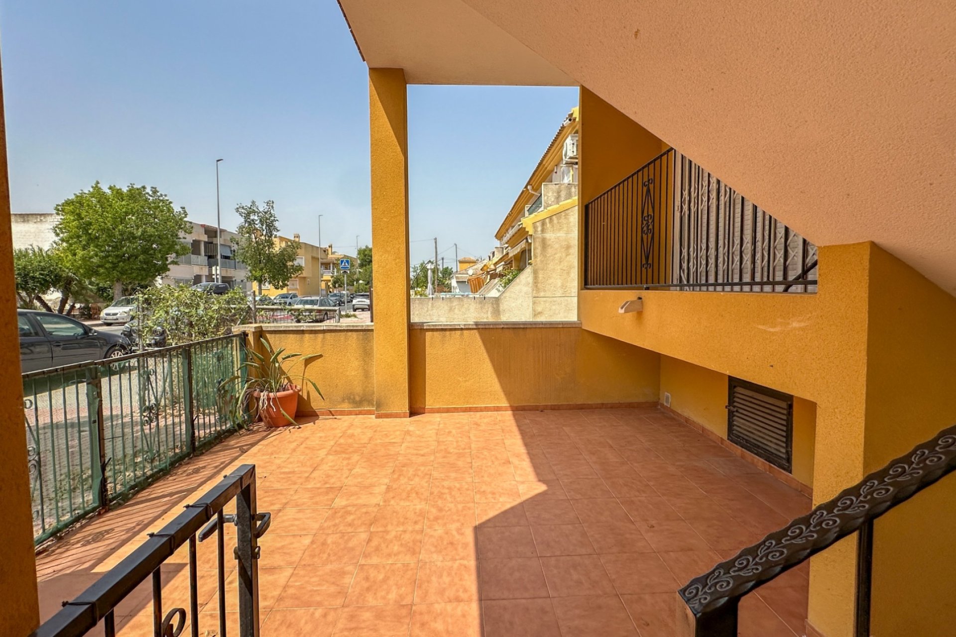 Revente - Bungalow -
Daya Nueva - Costa Blanca