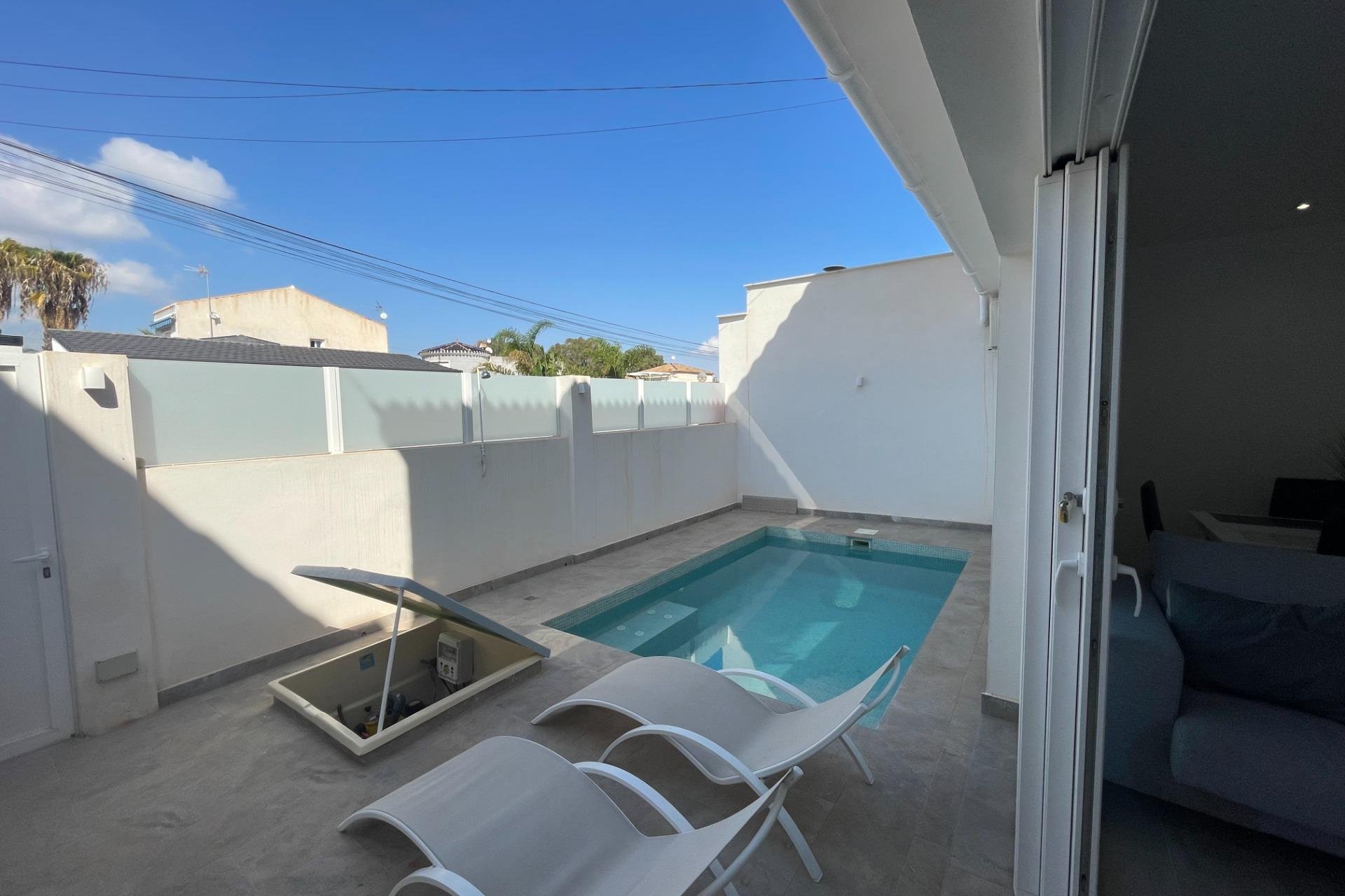 Revente - Bungalow -
Orihuela Costa - La Regia
