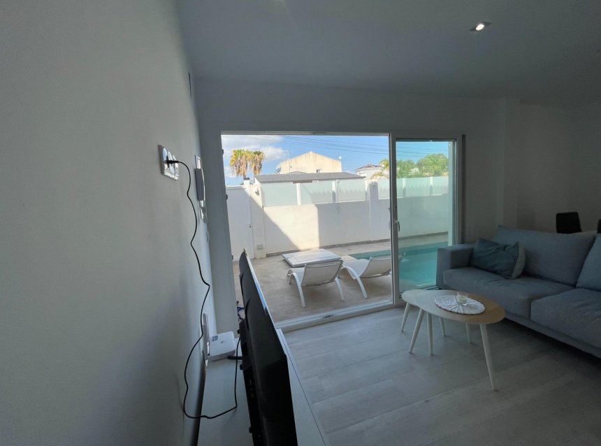 Revente - Bungalow -
Orihuela Costa - La Regia