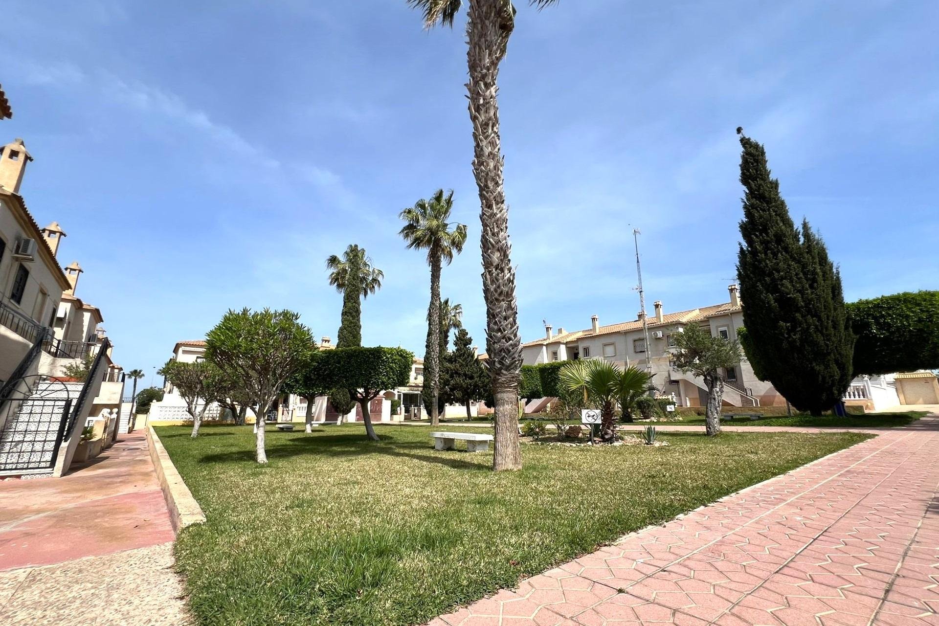 Revente - Bungalow -
Torrevieja - Aguas Nuevas