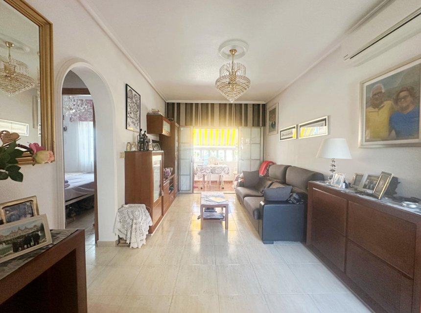 Revente - Bungalow -
Torrevieja - Aguas Nuevas