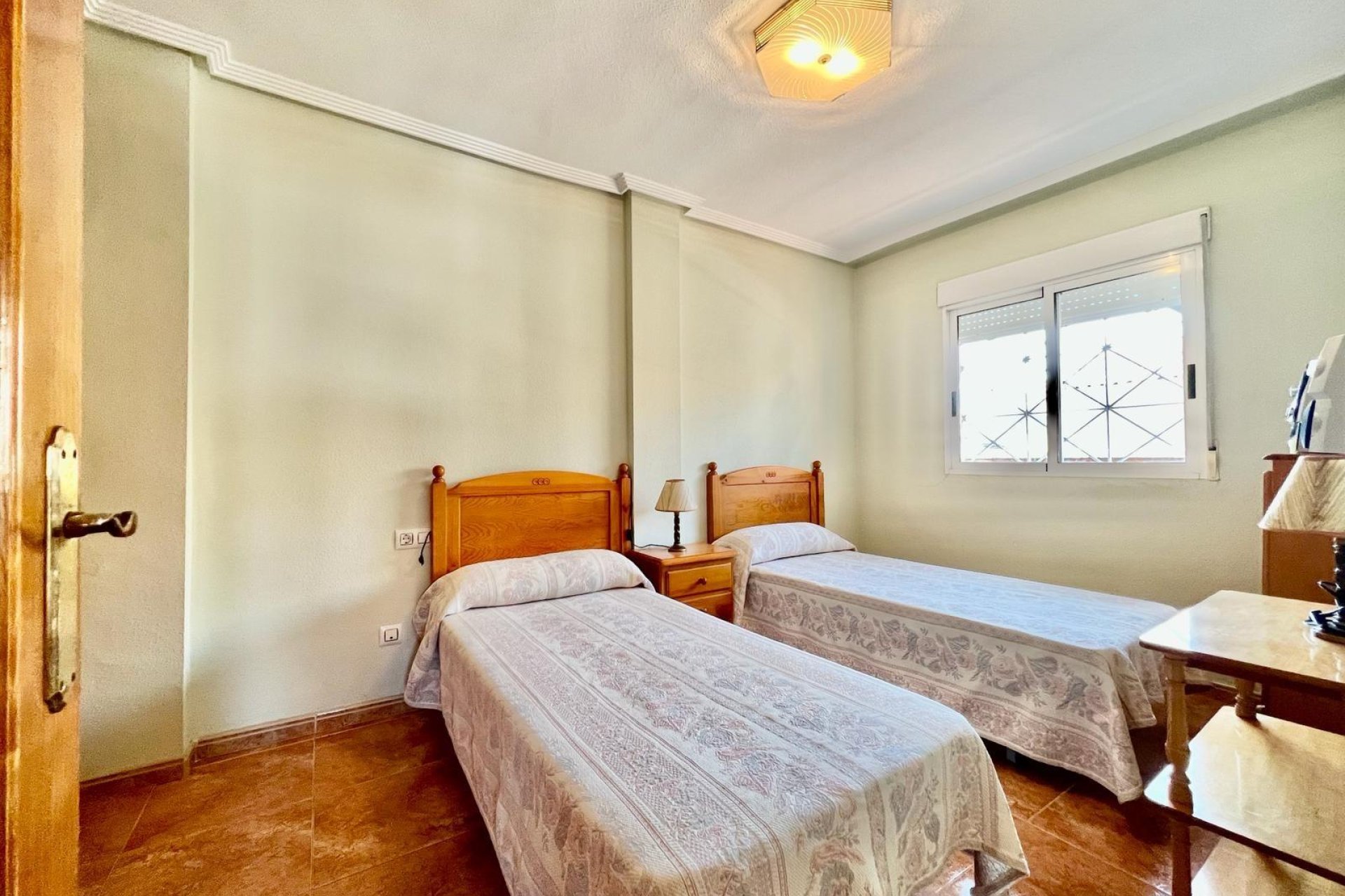 Revente - Bungalow -
Torrevieja - Centro