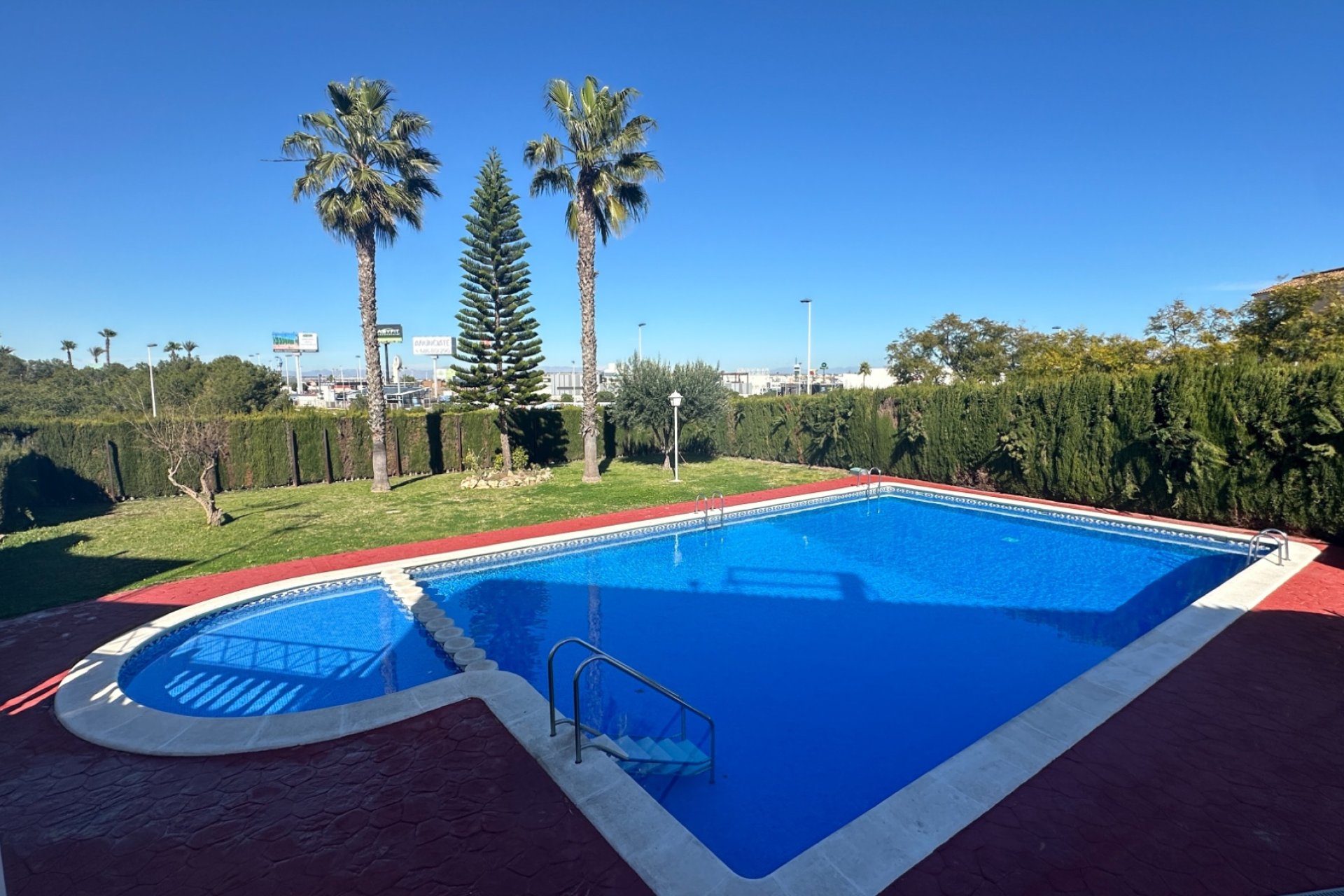 Revente - Bungalow -
Torrevieja - Costa Blanca