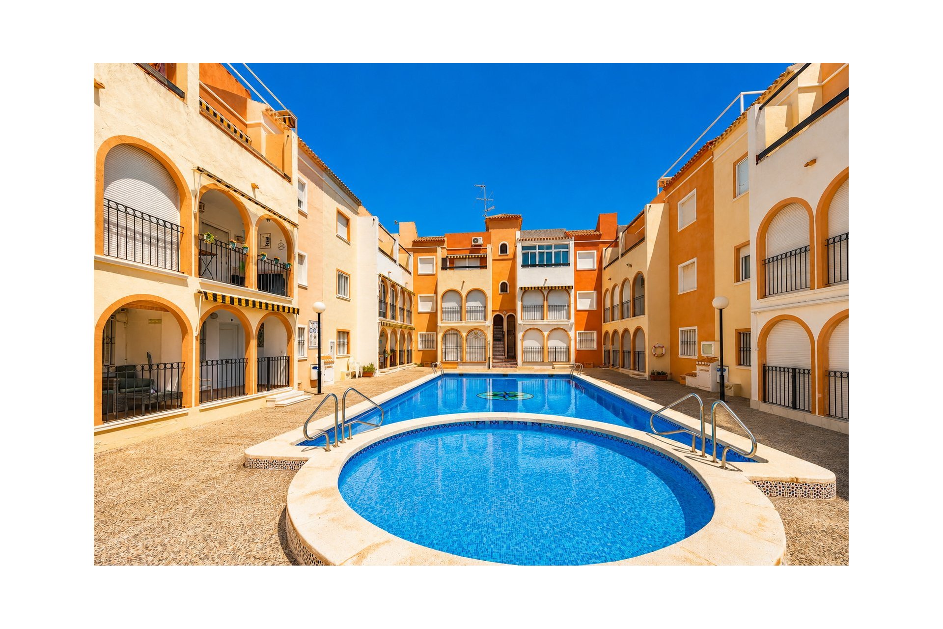 Revente - Bungalow -
Torrevieja - Costa Blanca