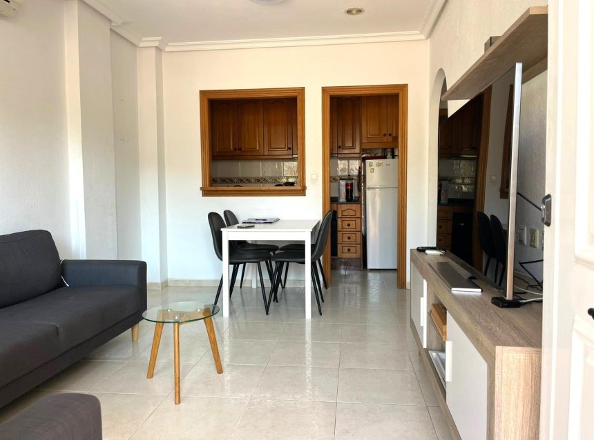 Revente - Bungalow -
Torrevieja - Estacion De Autobuses