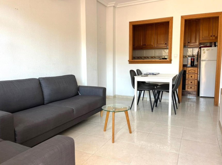 Revente - Bungalow -
Torrevieja - Estacion De Autobuses