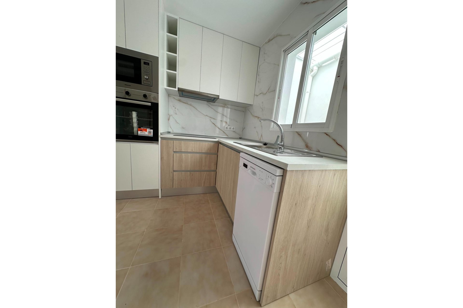 Revente - Bungalow -
Torrevieja - La Siesta - El Salado - Torreta