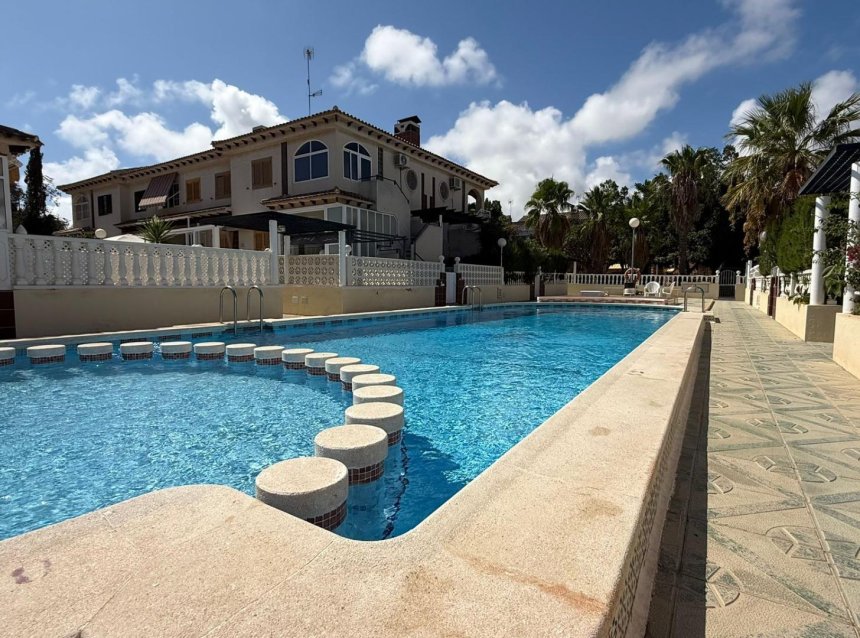 Revente - Bungalow -
Torrevieja - Punta Prima