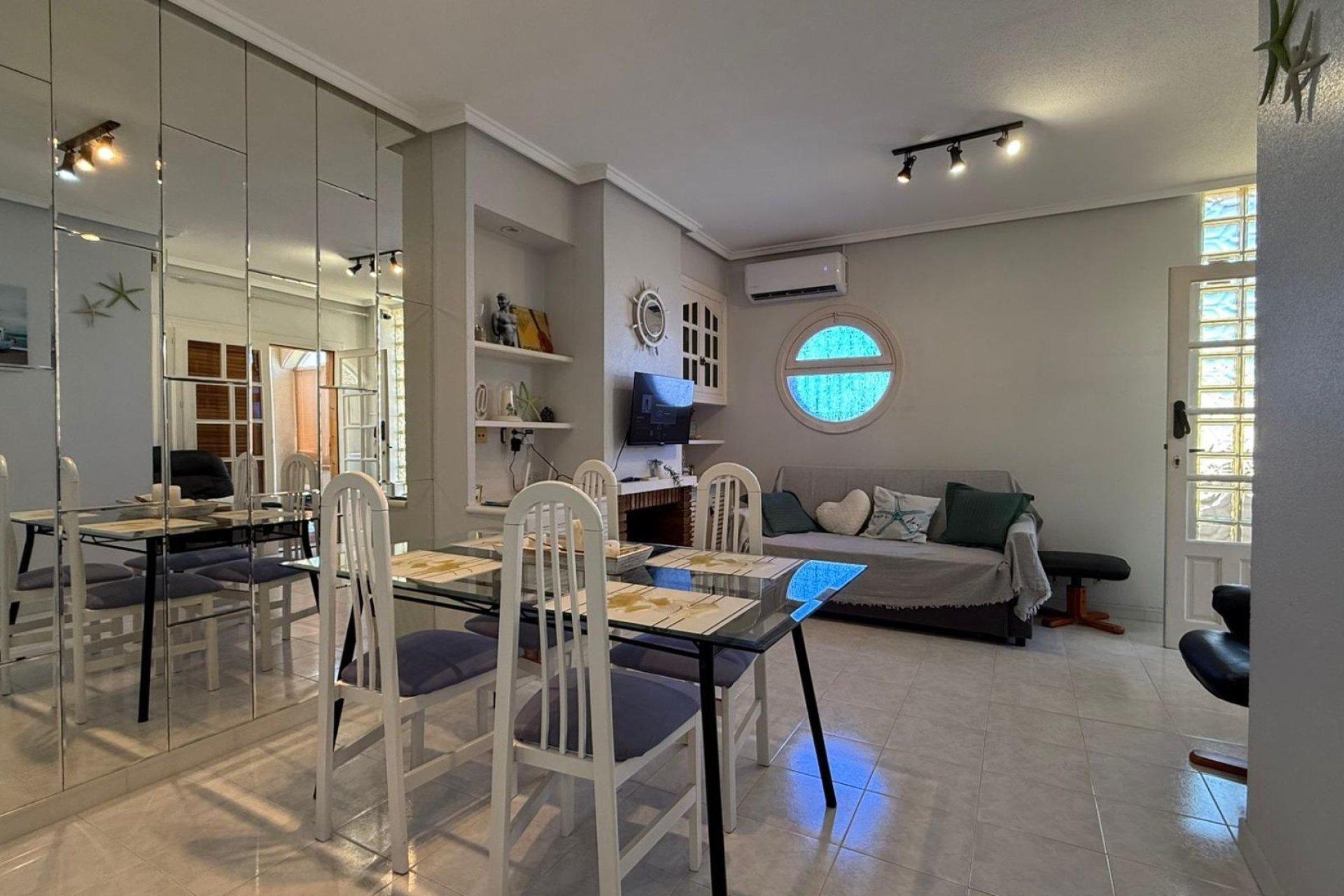 Revente - Bungalow -
Torrevieja - Punta Prima
