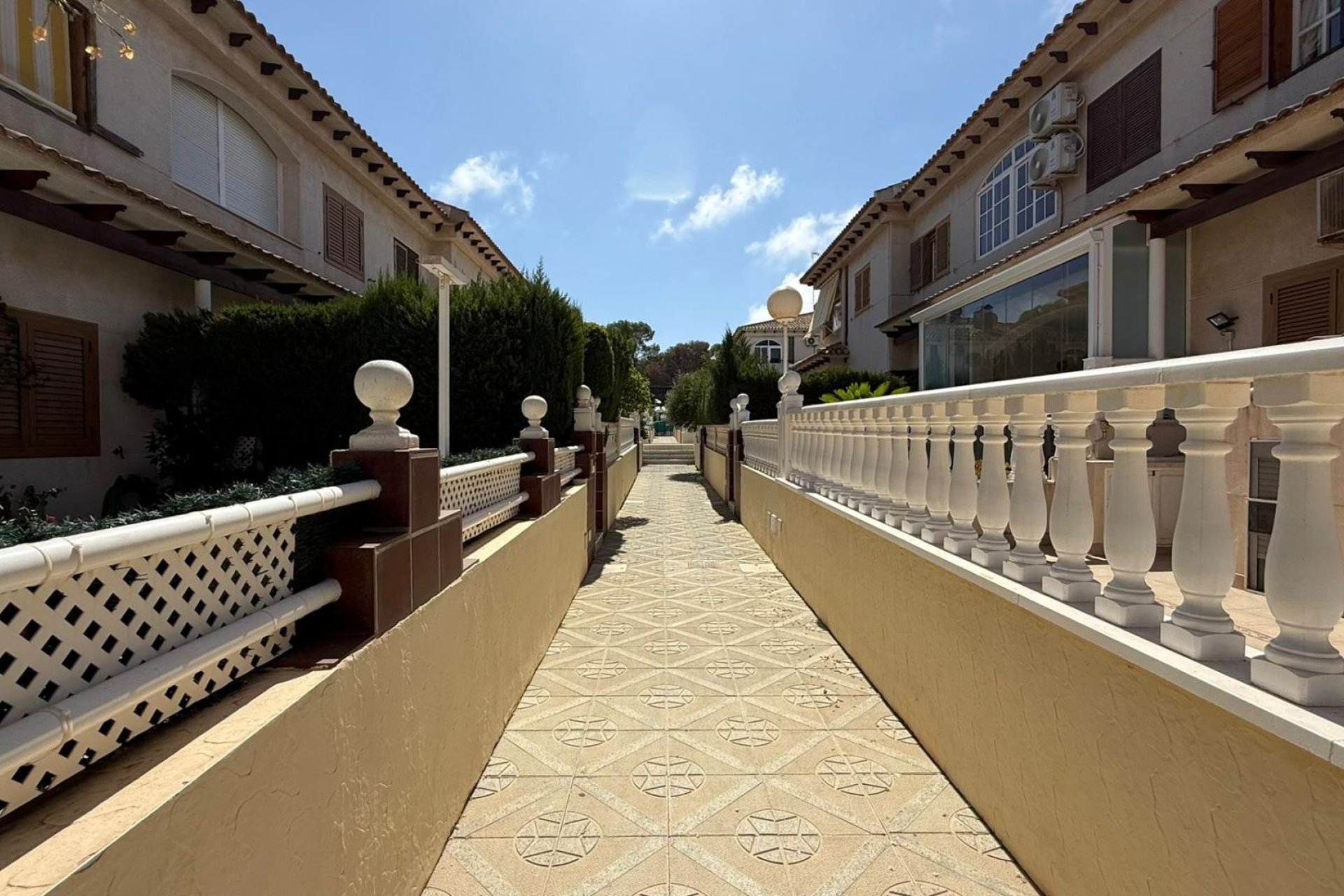 Revente - Bungalow -
Torrevieja - Punta Prima