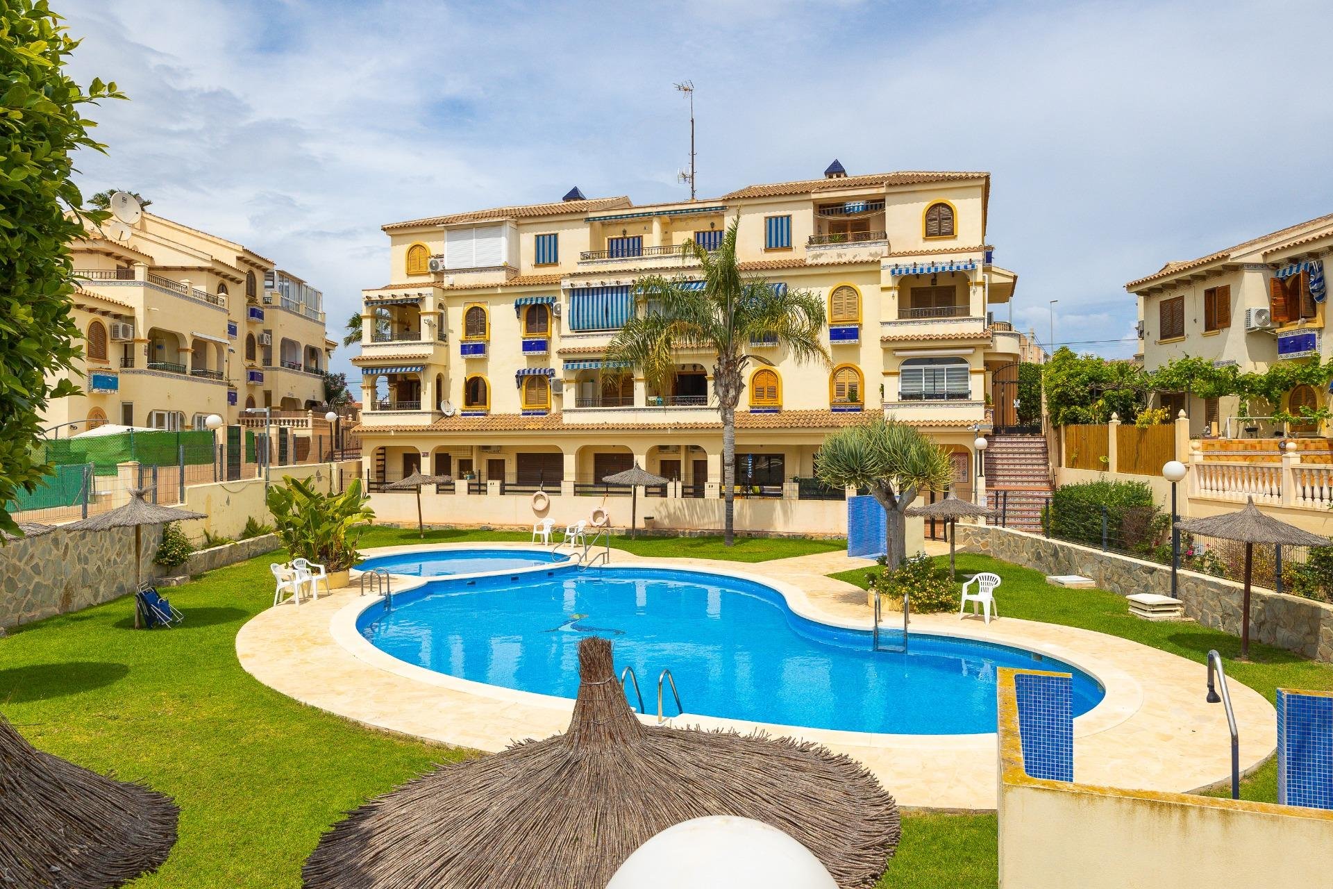 Revente - Bungalow -
Torrevieja - Torre La Mata