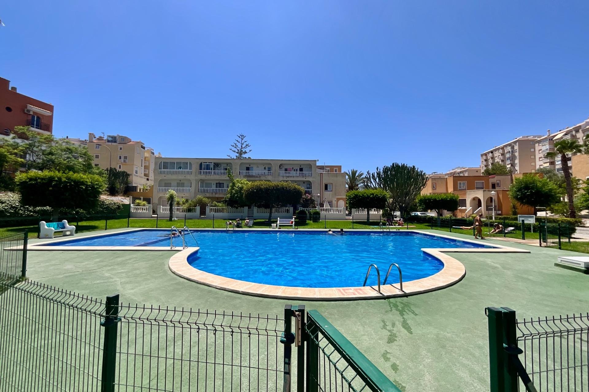 Revente - Bungalow -
Torrevieja - Torreblanca