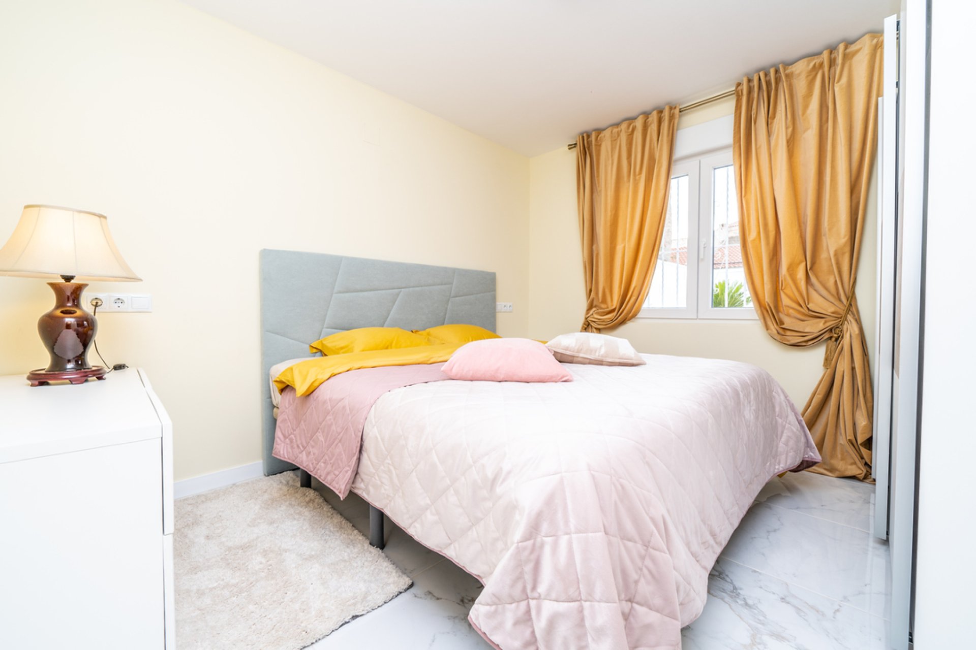 Revente - Bungalow -
Torrevieja - Torreta