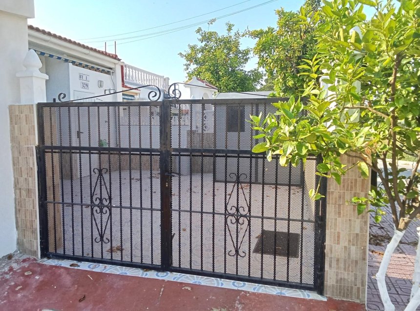 Revente - Bungalow -
Torrevieja - Torretas
