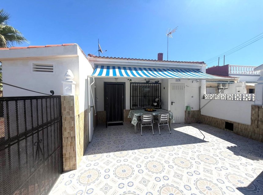 Revente - Bungalow -
Torrevieja - Torretas