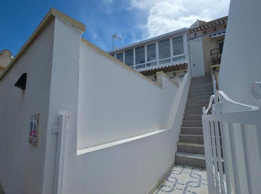Revente - Bungalow -
Torrevieja - Zona Los Frutales