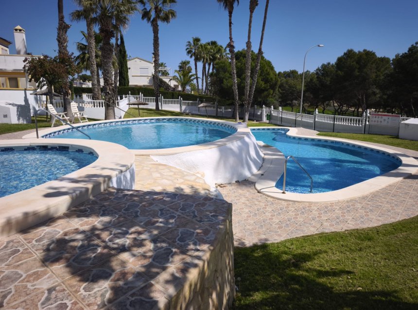 Revente - Bungalow -
Villamartin - Costa Blanca