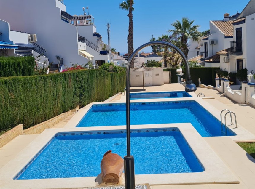 Revente - Bungalow -
Villamartin - Costa Blanca