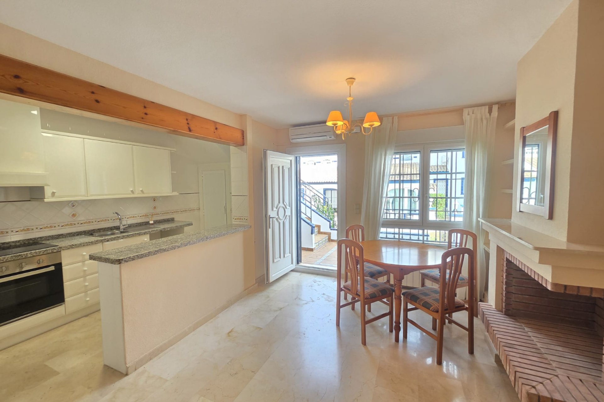 Revente - Bungalow -
Villamartin - Costa Blanca