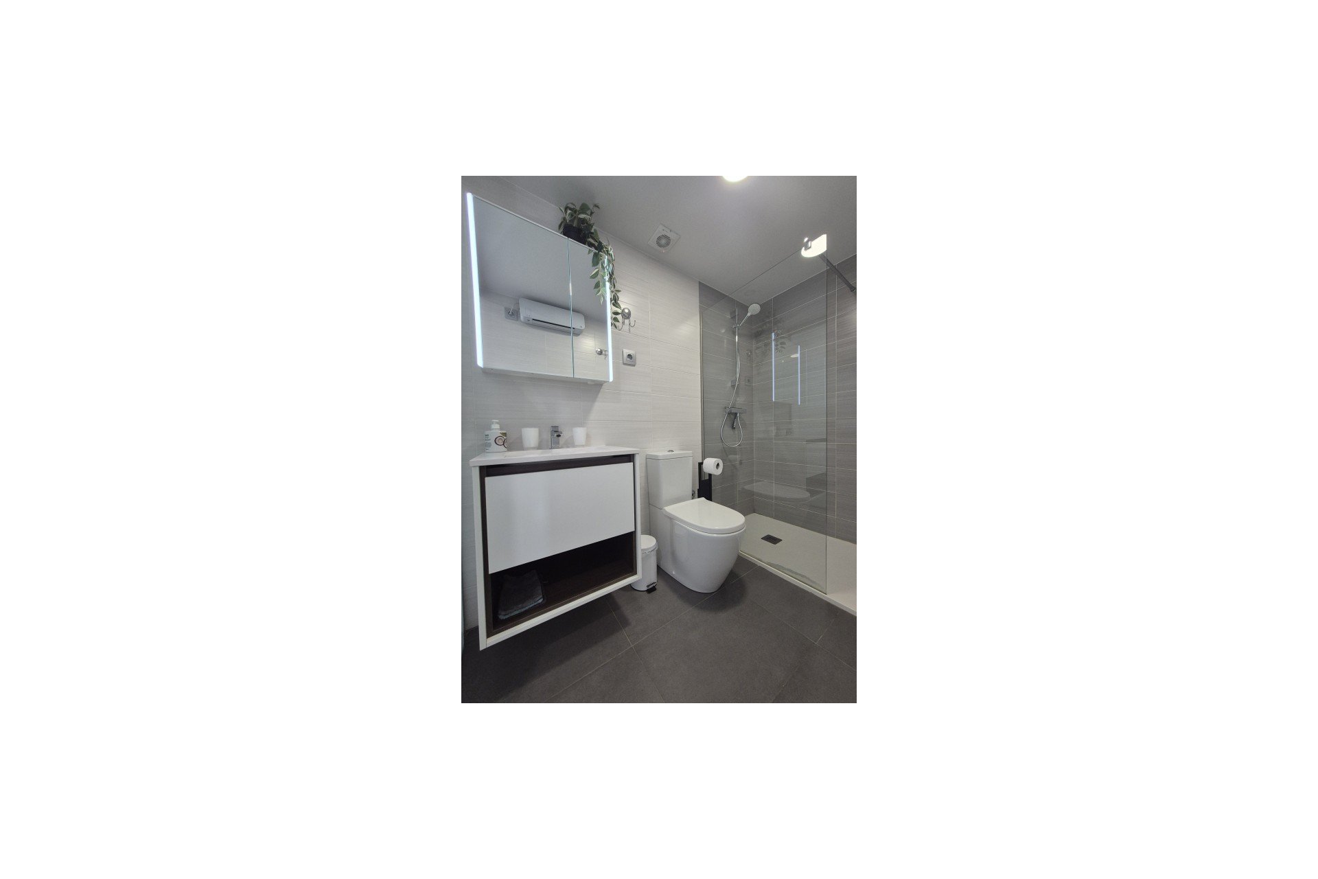 Revente - Bungalow -
Vistabella Golf Entre Naranjos - Inland