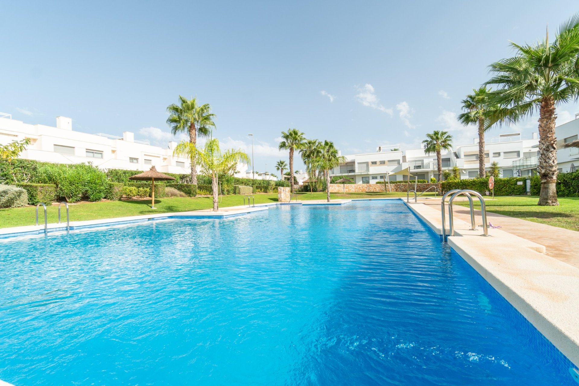 Revente - Bungalow -
Vistabella Golf Entre Naranjos - Inland