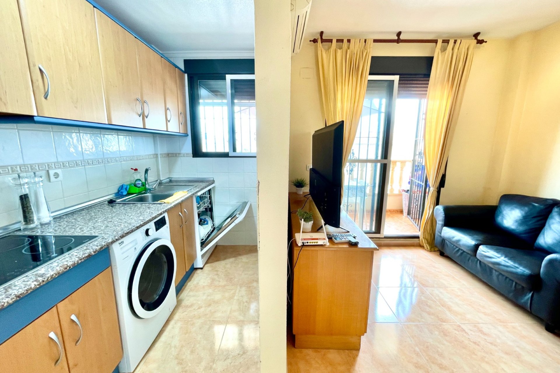Revente - Duplex -
Daya Nueva - Costa Blanca