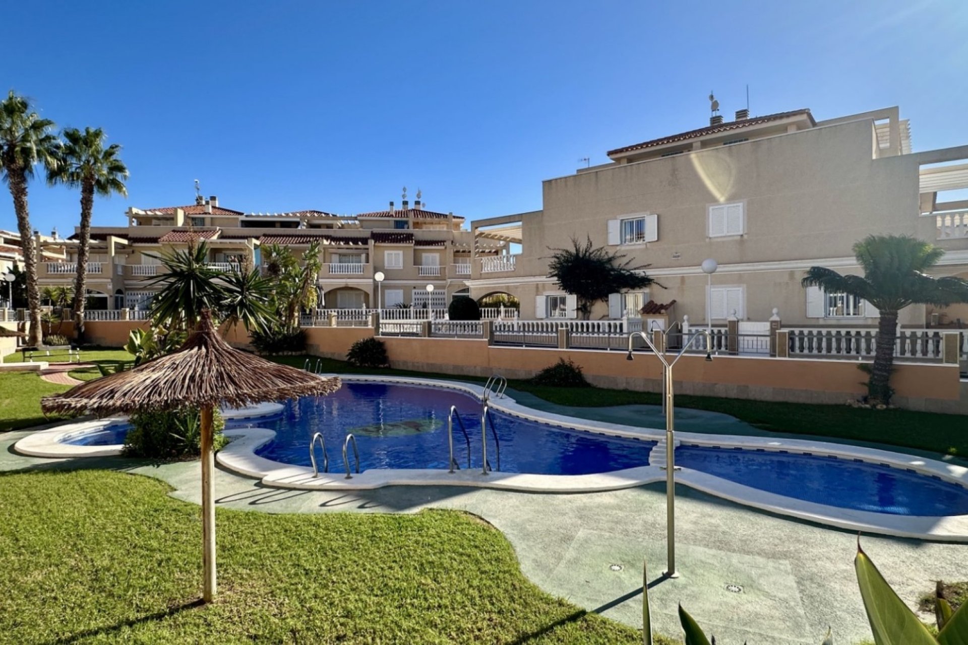 Revente - Duplex -
Orihuela Costa - Costa Blanca