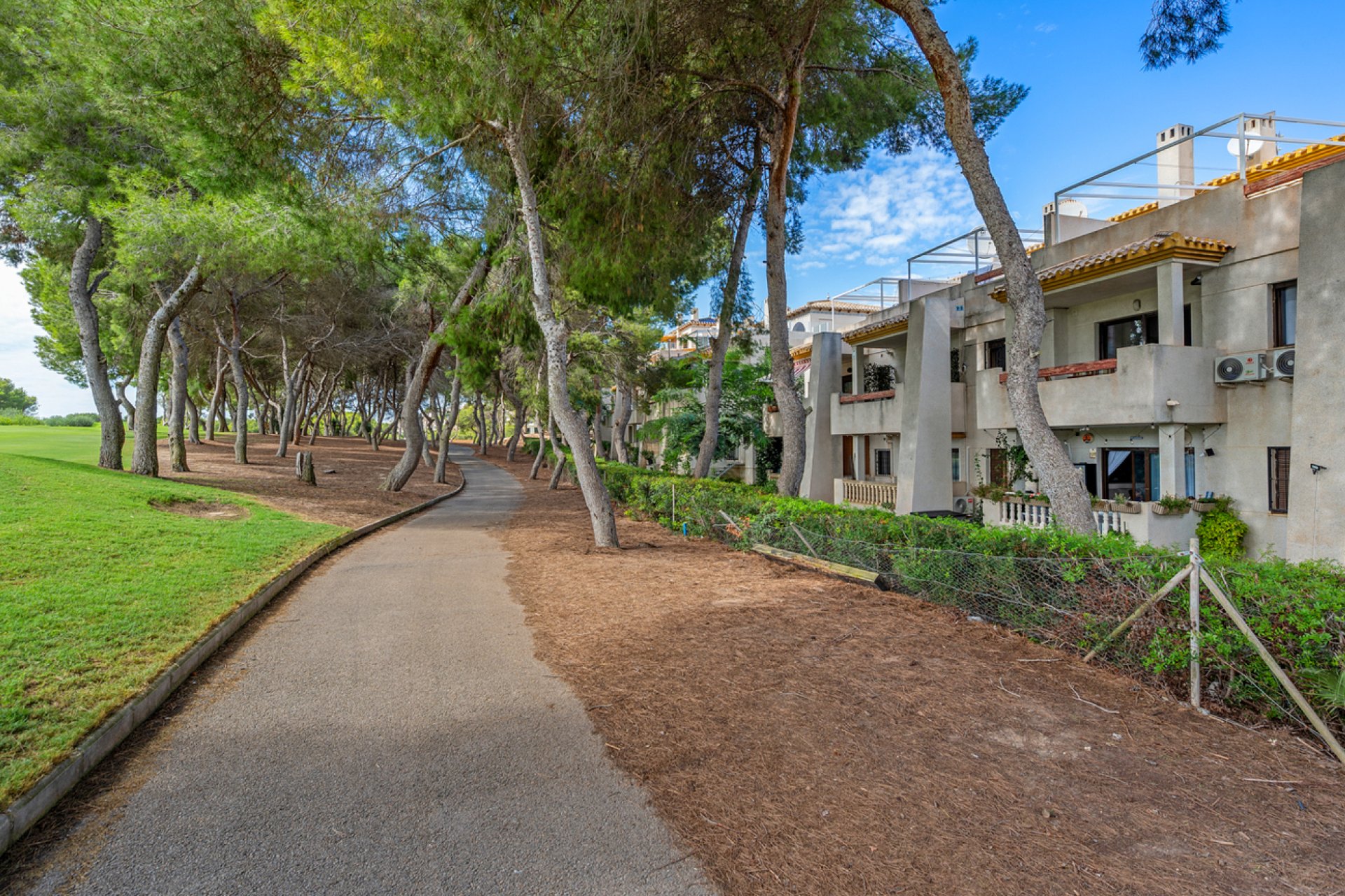 Revente - Duplex Penthouse -
Dehesa de Campoamor - Costa Blanca