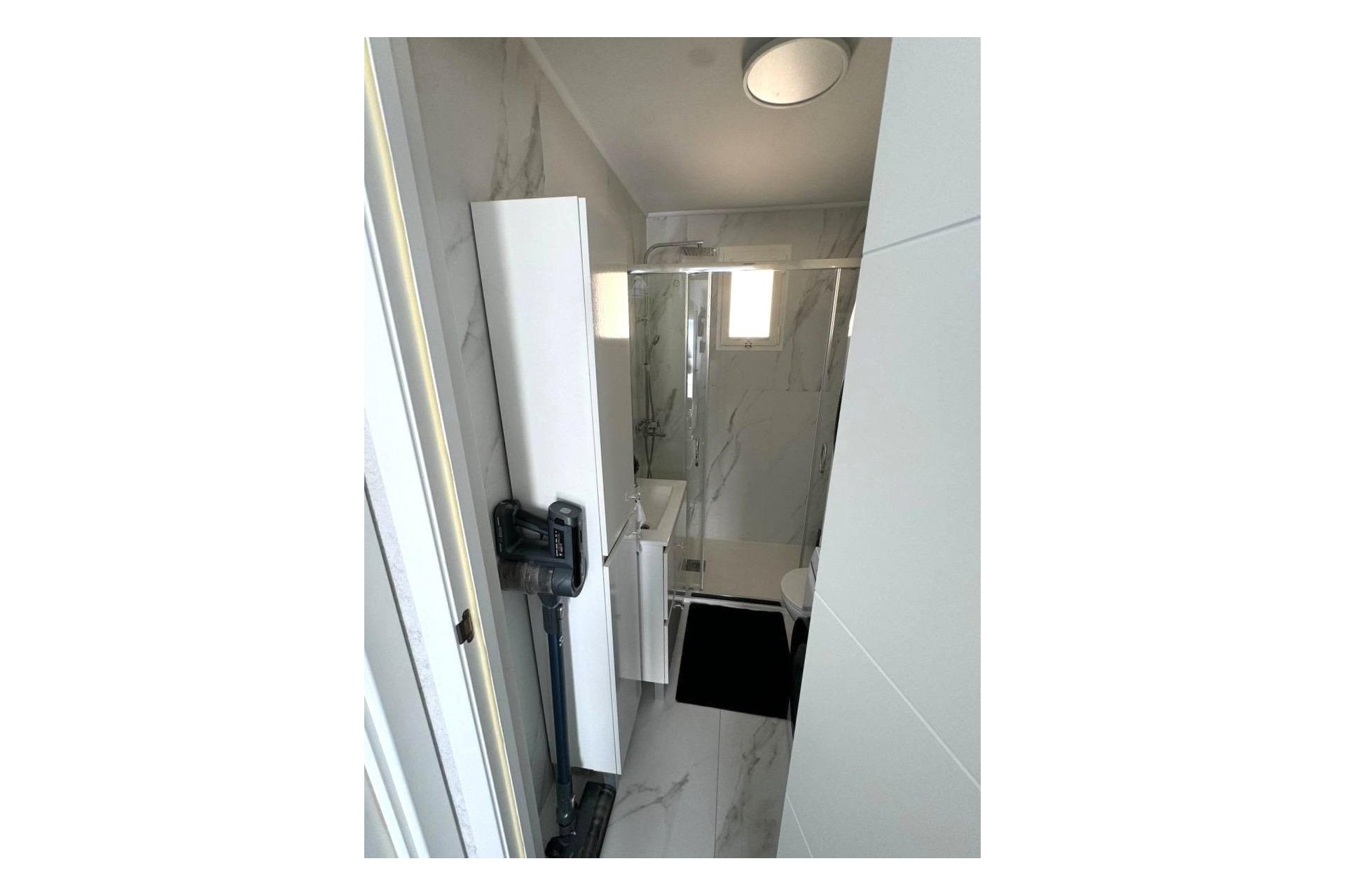 Revente - Duplex -
Torrevieja - Carrefour